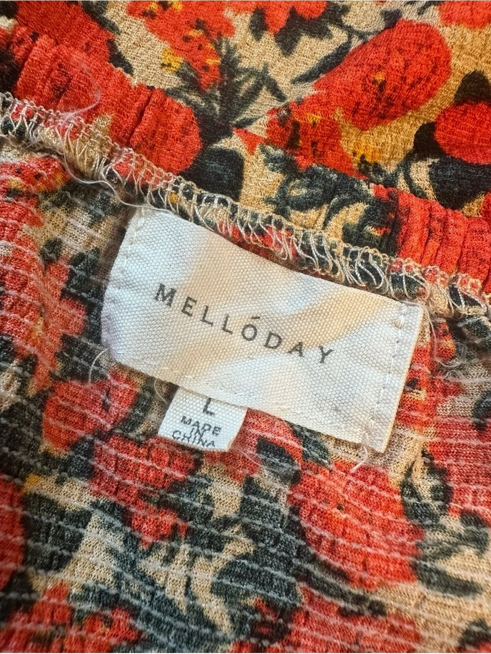 MELLODAY Red Floral Smocked Square-Neck Tank with Ruffle Cap Sleeves Size L